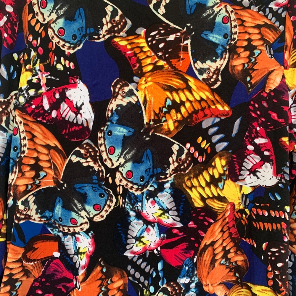BCBG Max Azria Butterfly Button Up - Picture 14 of 15